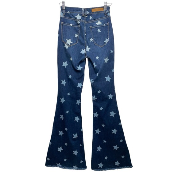 Cello Star Print Flare Bell Bottom High Rise Long Length Women's Jeans Size 3 - Picture 6 of 14